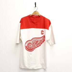 Vintage Detroit Red Wings Steve Yzerman Hockey T Shirt Large